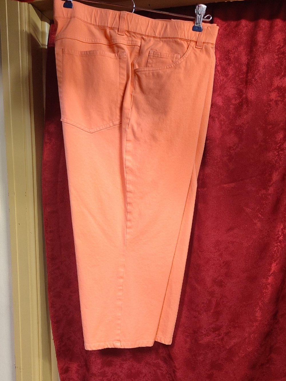 Isaac Mizrahi Coral Orange Cropped Jeans